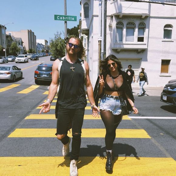 Meet your Posher, Jacinta - Picture 1 of 1